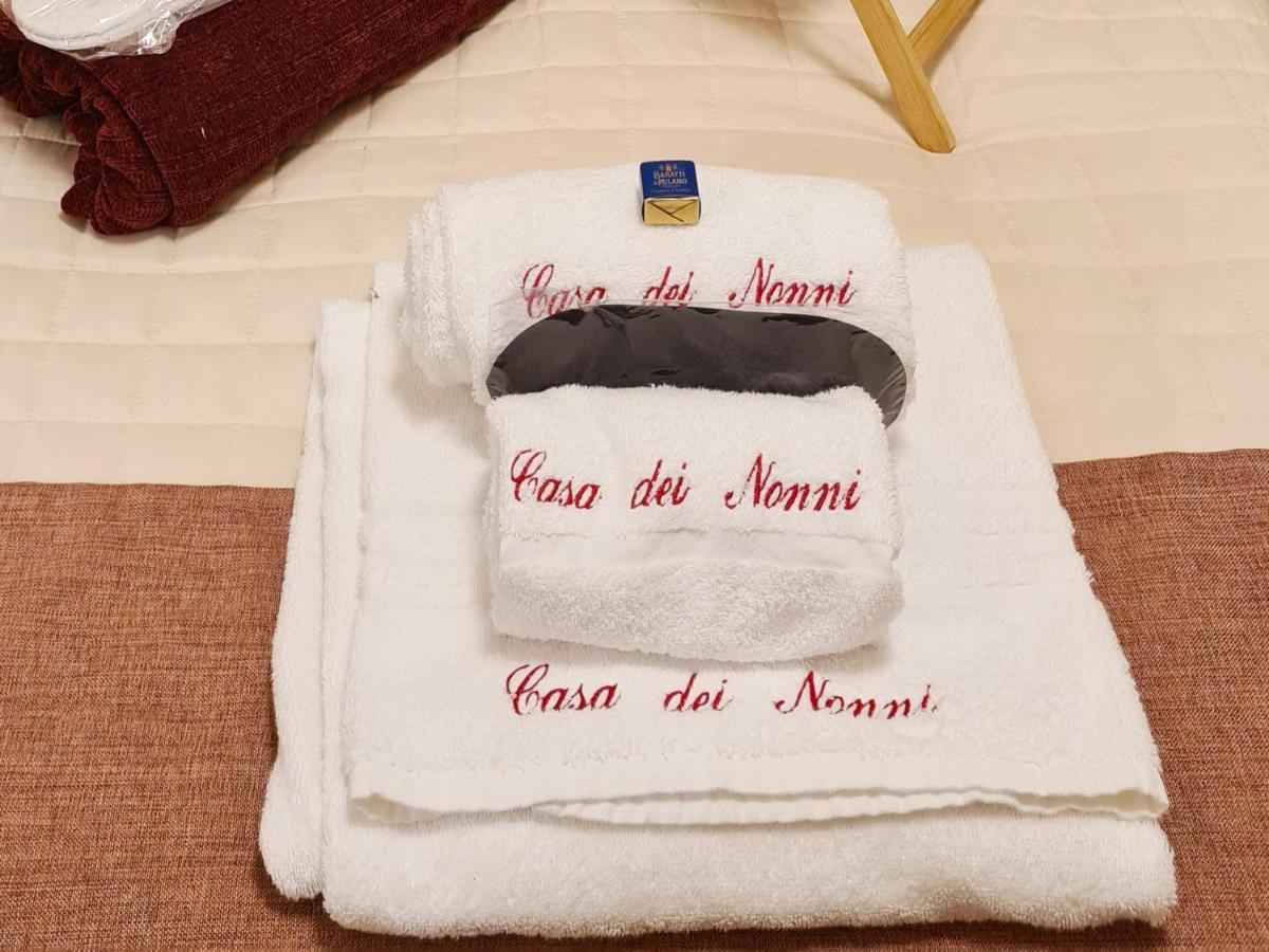 Casa Dei Nonni - Tresca Vecchia Bari Apartment Ngoại thất bức ảnh